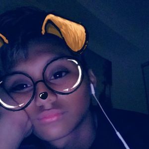 Meet your Posher, Moises